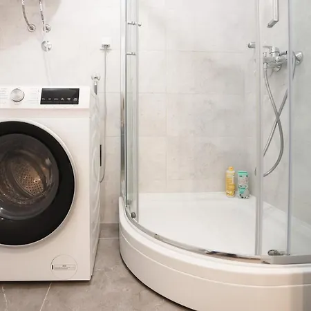 Stan Na Dan Centar Apartman Lukavica